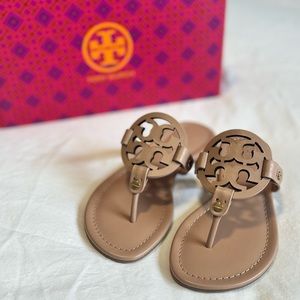 Tory Burch Miller Sandal in Light Makeup. Size 5.